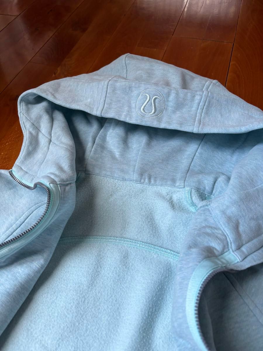 ルルレモン パーカー lululemon スキューバ フルジップフーディ ルルレモン パーカー lululemon スキューバ フルジップフーディ