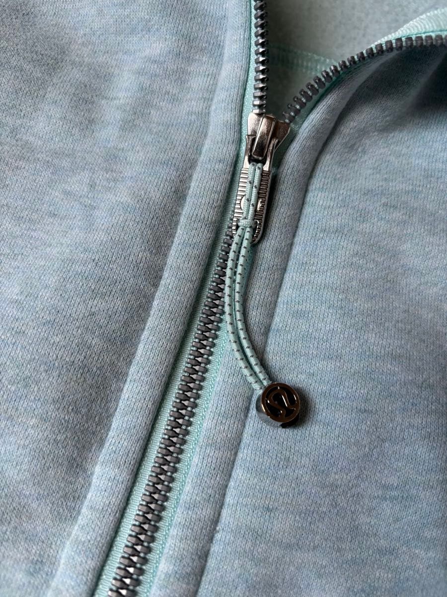 ルルレモン パーカー lululemon スキューバ フルジップフーディ ルルレモン パーカー lululemon スキューバ フルジップフーディ