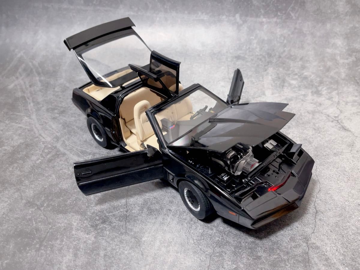 絶版 1/18 HOTWHEELS KNIGHT RIDER K I T T X5469 マテル ホット 絶版 1/18 HOTWHEELS KNIGHT RIDER K I T T X5469 マテル ホット