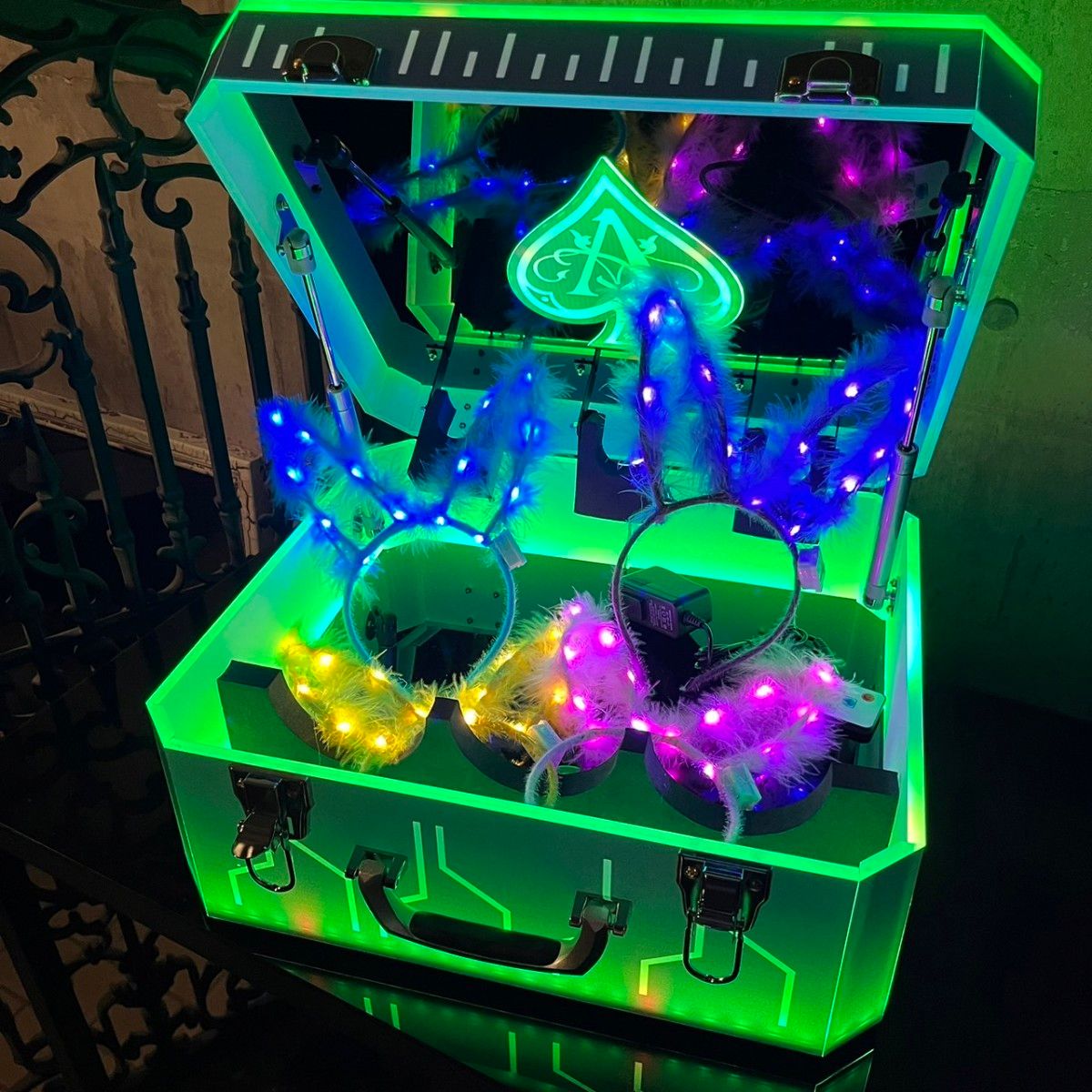 ボトルケース LED アルマンド アタッシュケース ディスプレイ ボトルケース LED アルマンド アタッシュケース ディスプレイ