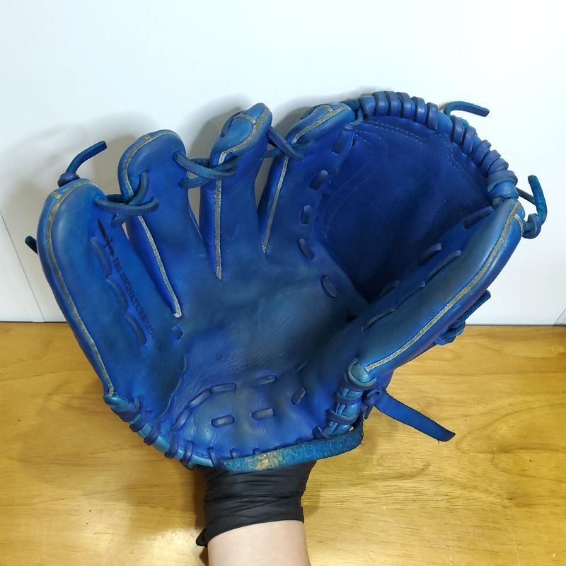 NIKE 岩隈久志モデル I21 シグネチャー 投手用 軟式グローブ NIKE 岩隈久志モデル I21 シグネチャー 投手用 軟式グローブ