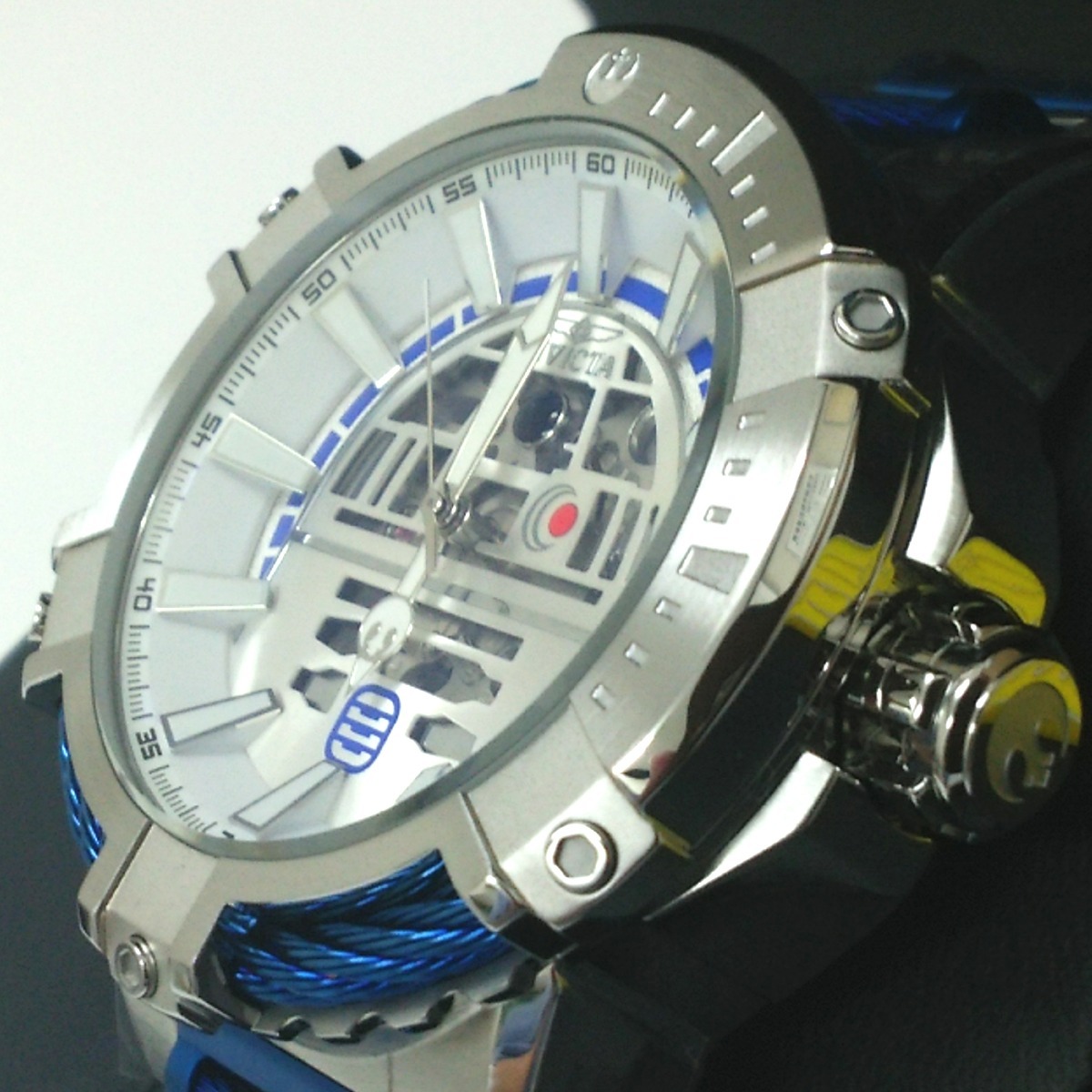  ■新品（未使用）【INVICTA　Star Wars× R2-D2降臨！／MSRP ＄1,795.】＜超人気モデル！！＞INVICTA（インビクタ）Star Wars R2-D2 _画像1