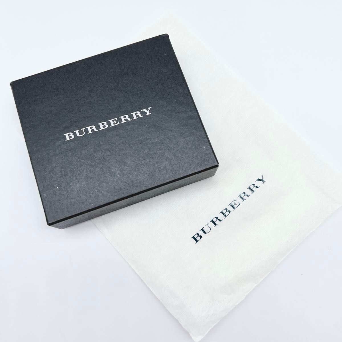 未使用級 バーバリー Burberry コインケース 小銭入れ レザー 未使用級 バーバリー Burberry コインケース 小銭入れ レザー