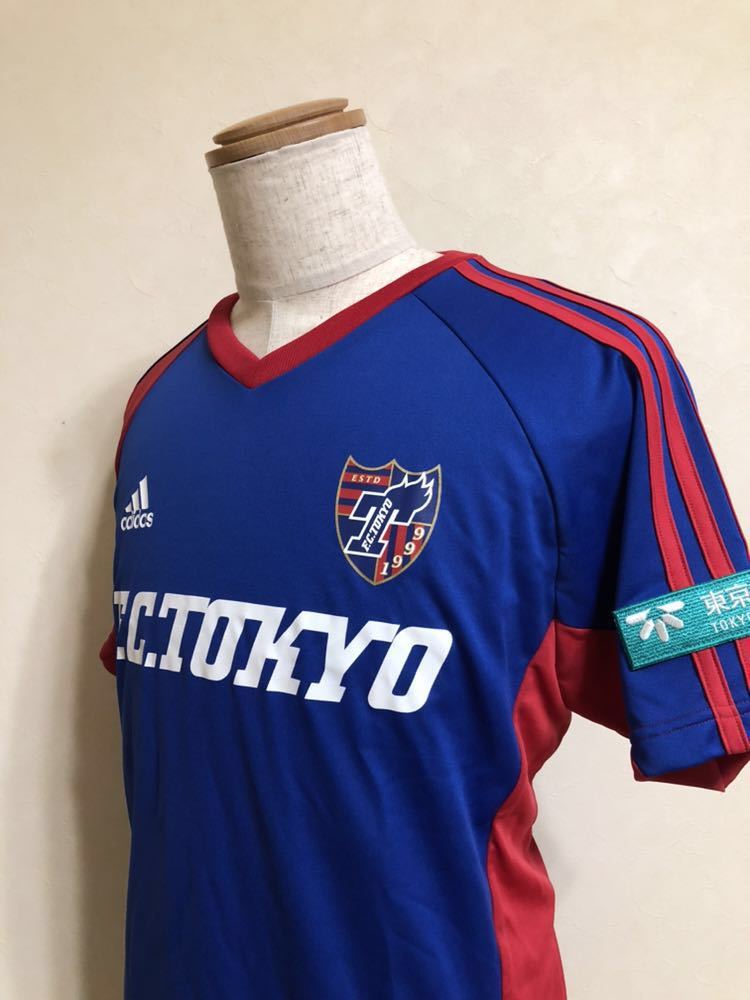 【新品】 adidas FC TOKYO アディダス FC東京 ユニフォーム 東京都民銀行 非売品 トップス トレーニング ウェア サイズXO 半袖 青赤 Z08103_画像9