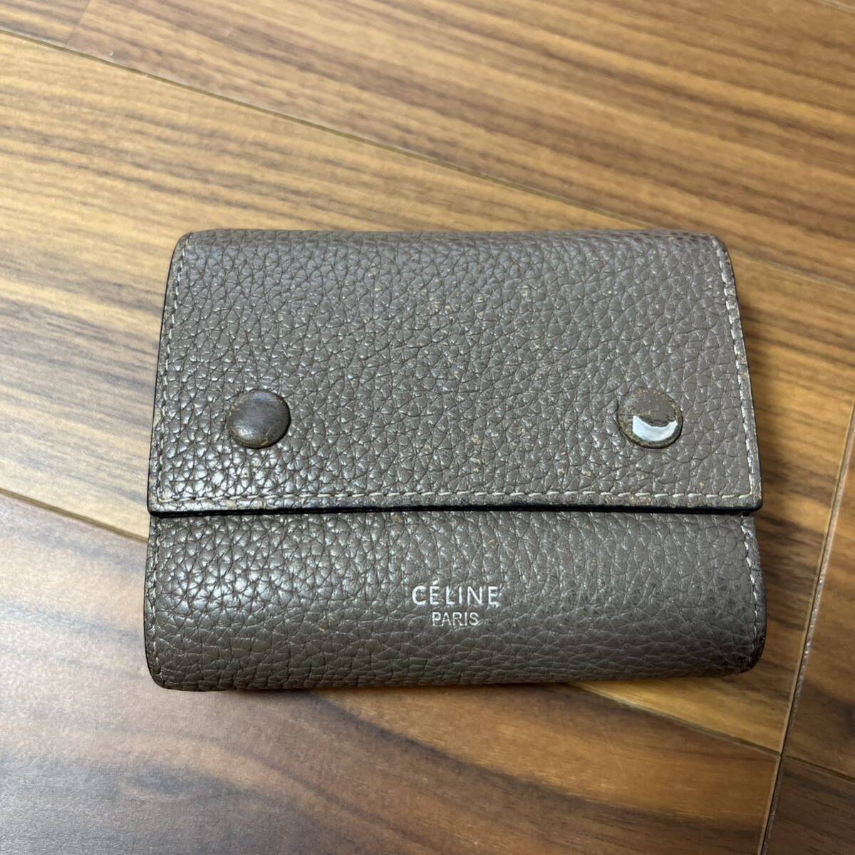 CELINE セリーヌ 三つ折り 財布 コンパクト ミニ財布 グレー CELINE セリーヌ 三つ折り 財布 コンパクト ミニ財布 グレー