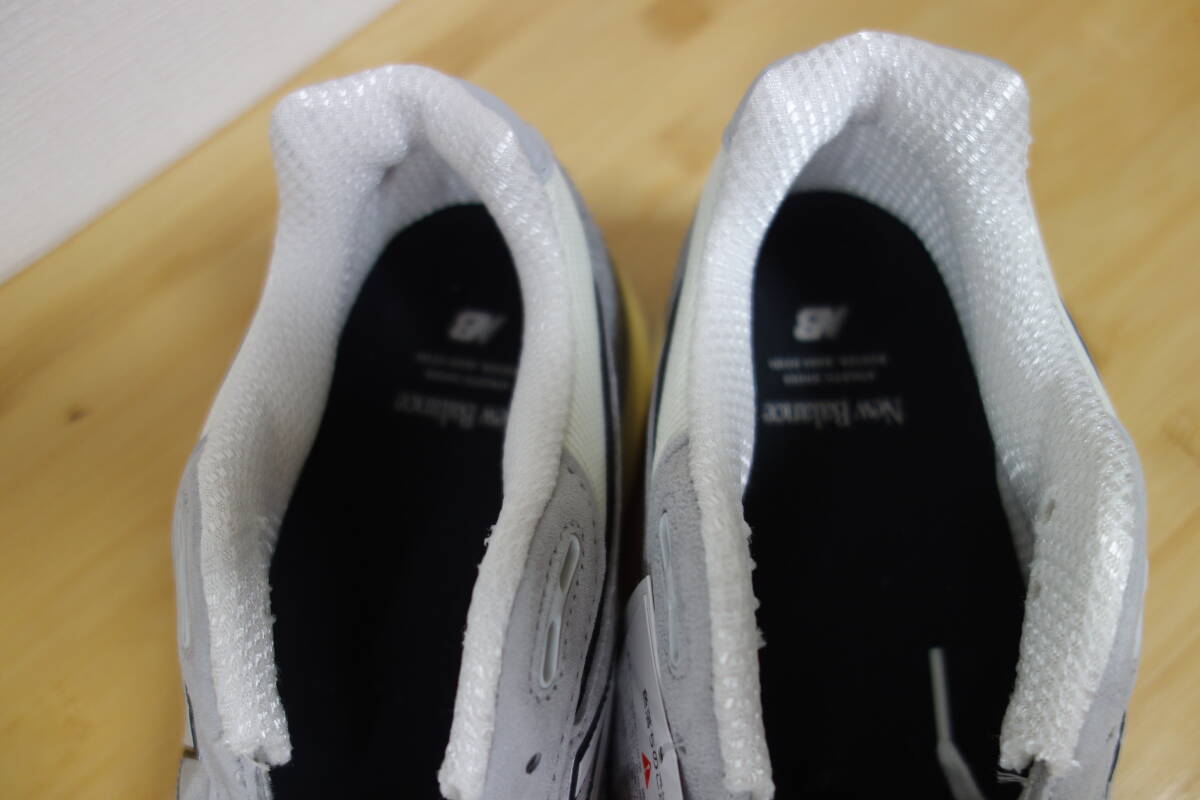 定価4万円 未使用 New Balance U990 TG4 27cm USA 白 576 990 定価4万円 未使用 New Balance U990 TG4 27cm USA 白 576 990