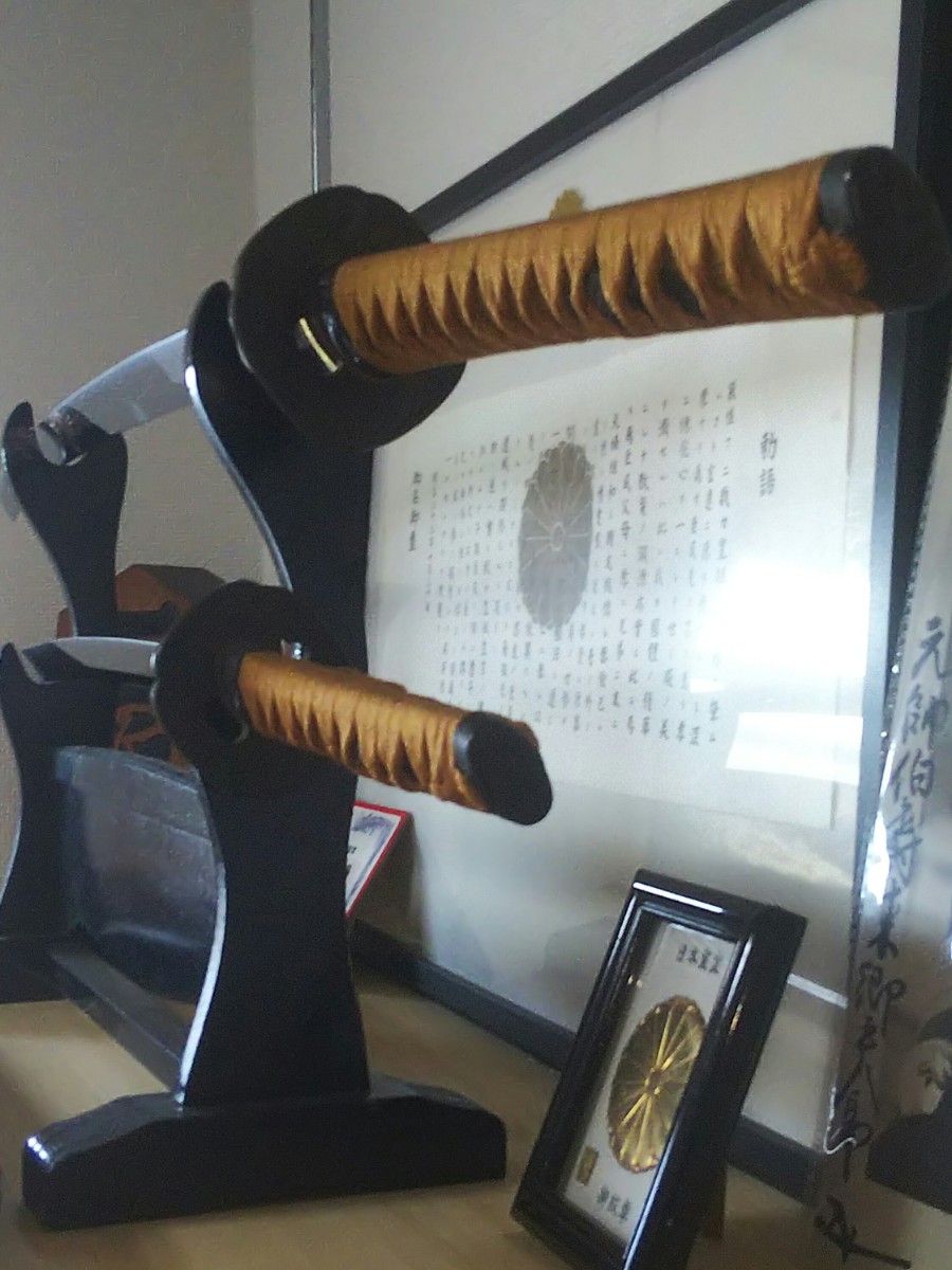 日本刀・模造刀・展示品・2本セット ・太刀 ・脇差 ・刀剣 日本刀・模造刀・展示品・2本セット ・太刀 ・脇差 ・刀剣
