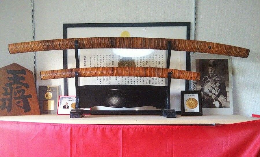 日本刀★模造刀★古美術品 ★刀剣美術【藤巻鞘 中身は模造刀】拵 時代武具 刀装具 日本刀 模造刀 刀剣美術【藤巻鞘 中身は模造刀】拵 時代武具 刀
