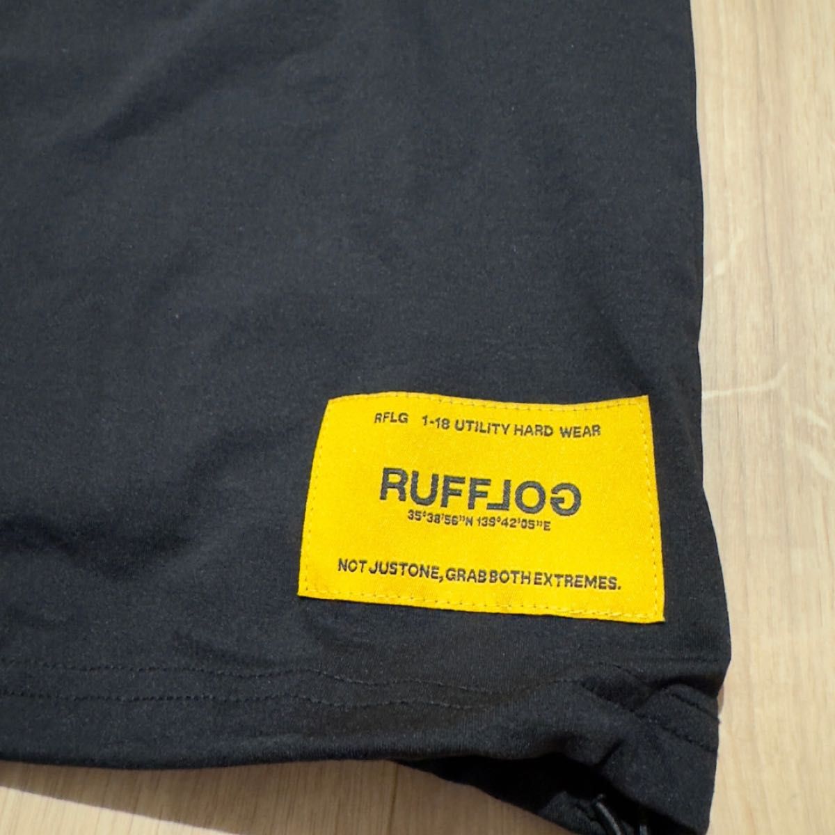 極美品】2024年 新作 ラフロッグ rufflog ゴルフ モックネック 極美品】2024年 新作 ラフロッグ rufflog ゴルフ モックネック