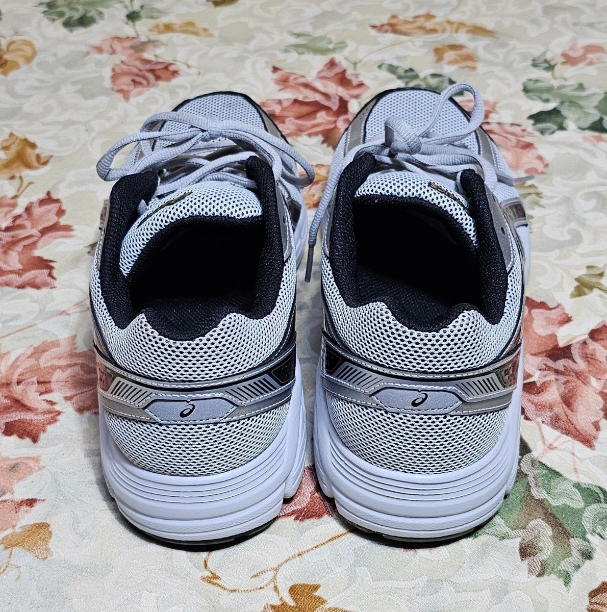 ほぼ未使用品 アシックス asics REGENT SW8|Yahoo!フリマ(旧 ほぼ未使用品 アシックス asics REGENT SW8|Yahoo!フリマ(旧