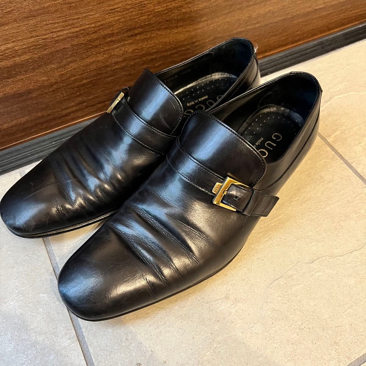 GUCCI グッチ センターエラスティックベルトローファー 革靴 黒 GUCCI グッチ センターエラスティックベルトローファー 革靴 黒