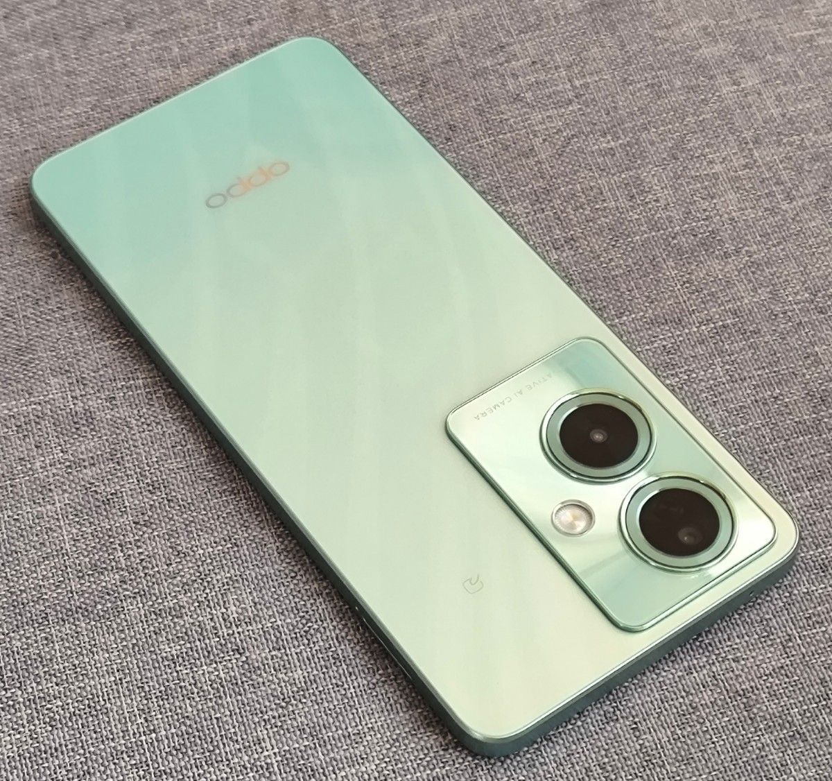 OPPO A79 5G SIMフリースマートフォン 新品同様品 グロー OPPO A79 5G SIMフリースマートフォン 新品同様品 グロー
