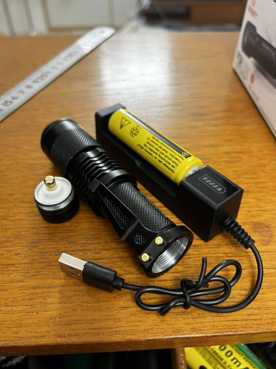 T6 ビームライト LED LENSER P5R core 比較アリ 検索用 CREE 閃 レッドレンザー SUREFIRE ジェントス 懐中電灯 充電式(ハンディライト、懐中電灯)|売買されたオークション情報、yahooの商品情報をアー キャンプ、アウトドア用品 T6 ビームライト LED LENSER P5R core 比較アリ 検索用 CREE 閃 レッドレンザー SUREFIRE ジェントス 懐中電灯 充電式(ハンディライト、懐中電灯)|売買されたオークション情報、yahooの商品情報をアー キャンプ、アウトドア用品