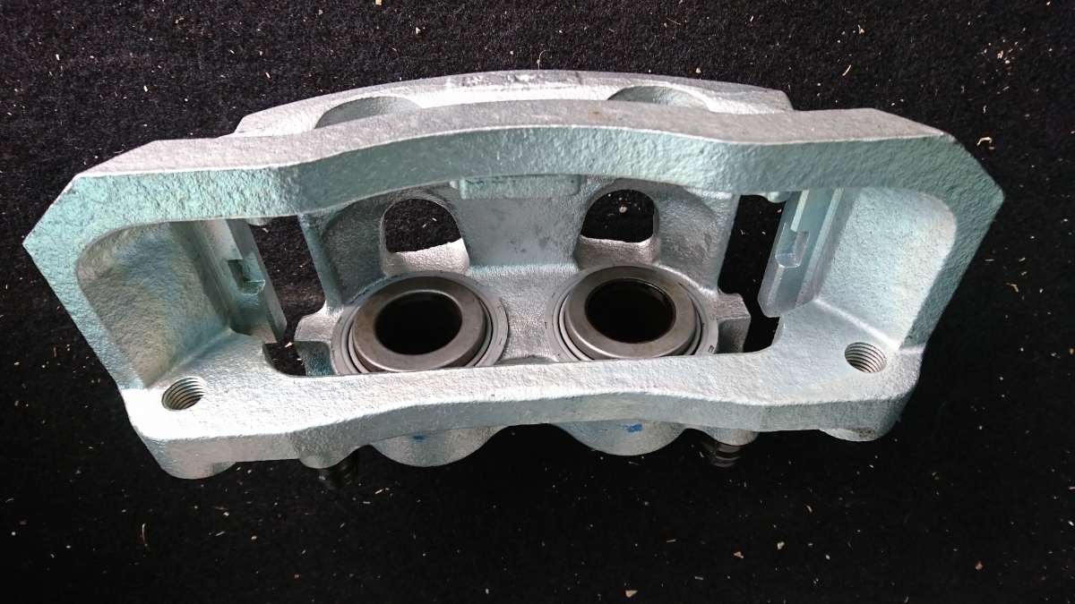  Ford E350,250 etc.,8 hole for front brake calipers..