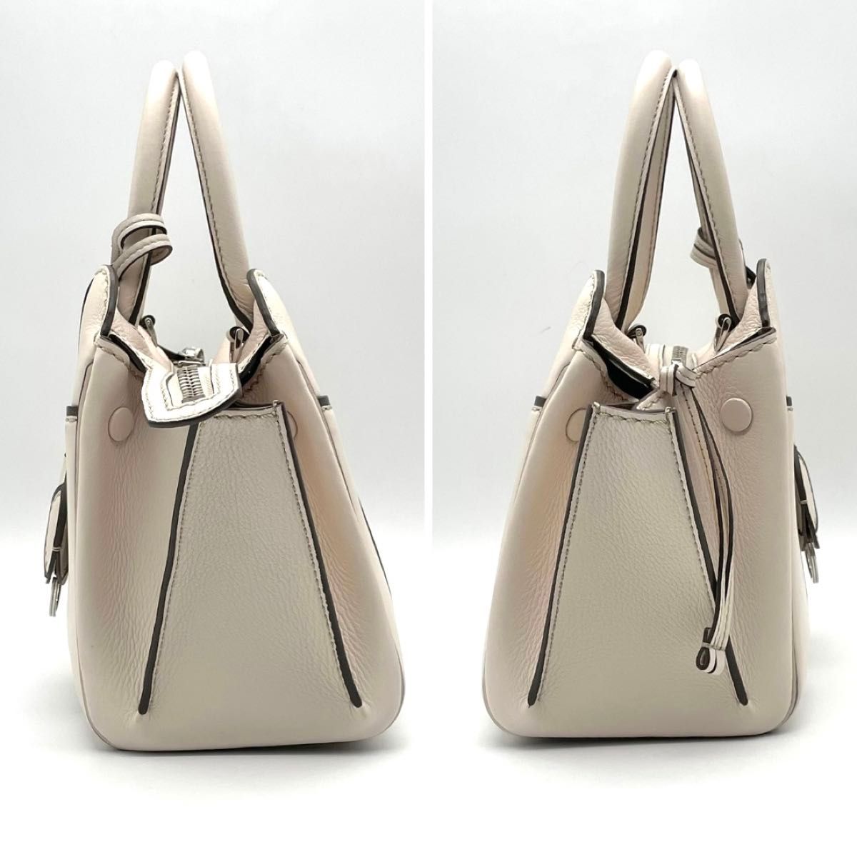 超極美品】TOD'S トッズ セラ ミニ ショルダーバッグ 超極美品】TOD'S トッズ セラ ミニ ショルダーバッグ