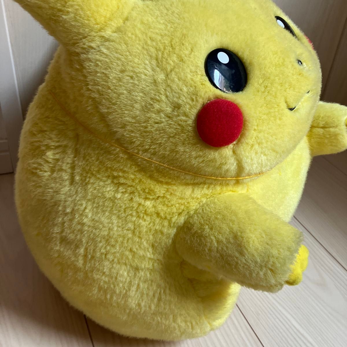 TOMY 初期 ピカチュウ ぬいぐるみ 等身大 初代 トミー ポケモン TOMY 初期 ピカチュウ ぬいぐるみ 等身大 初代 トミー ポケモン
