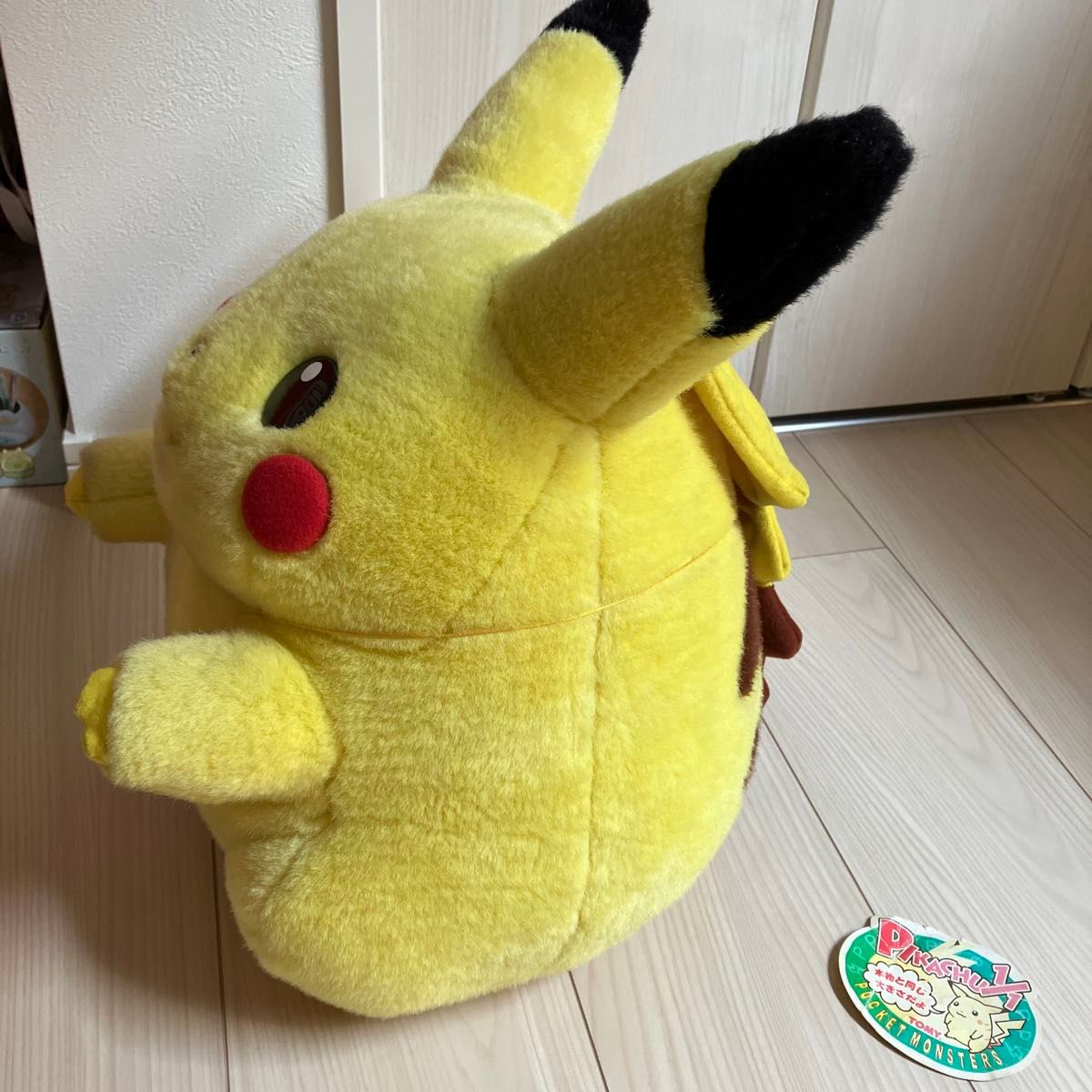 TOMY 初期 ピカチュウ ぬいぐるみ 等身大 初代 トミー ポケモン TOMY 初期 ピカチュウ ぬいぐるみ 等身大 初代 トミー ポケモン