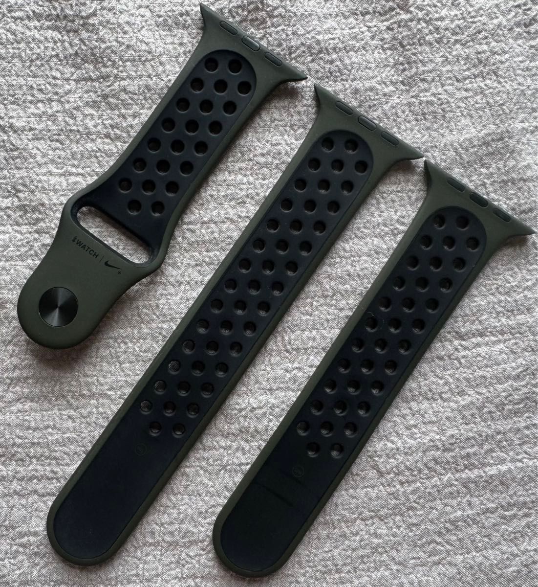 Apple Watch Nike 42mm 純正バンド カーゴカーキ/ブラック Apple Watch Nike 42mm 純正バンド カーゴカーキ/ブラック
