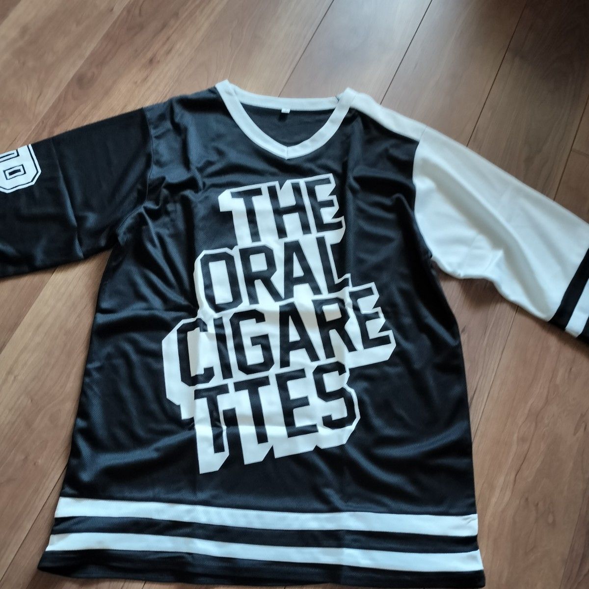 THE ORAL CIGARETTES Tシャツ|Yahoo!フリマ(旧PayPayフリマ) THE ORAL CIGARETTES Tシャツ|Yahoo!フリマ(旧PayPayフリマ)