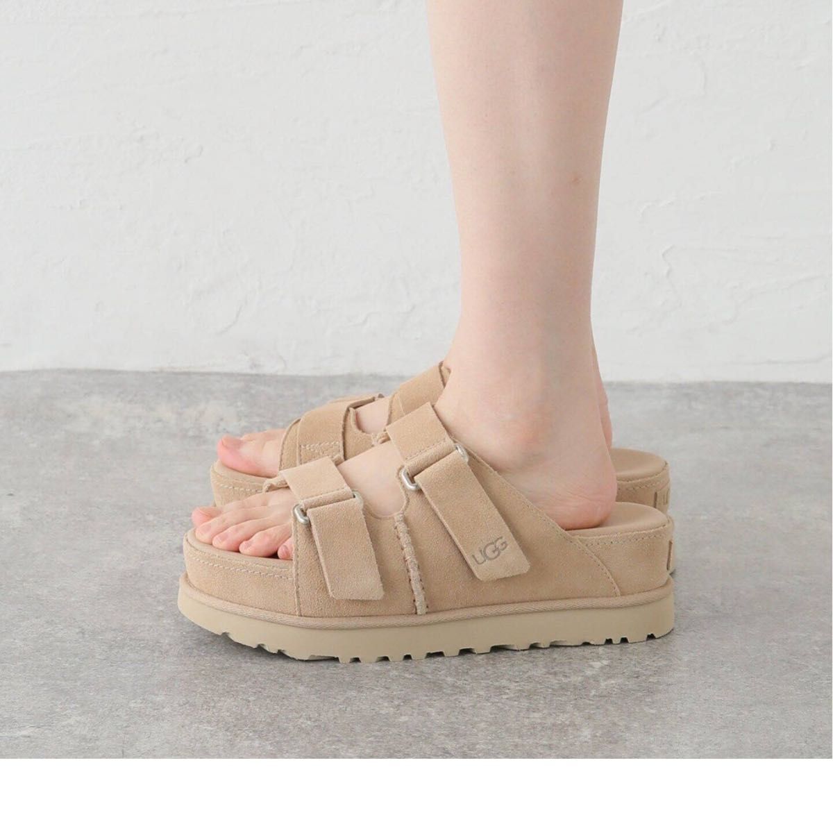 UGG ゴールデンスター ハイ スライドGoldenstar Hi Slide|Yahoo UGG ゴールデンスター ハイ スライドGoldenstar Hi Slide|Yahoo