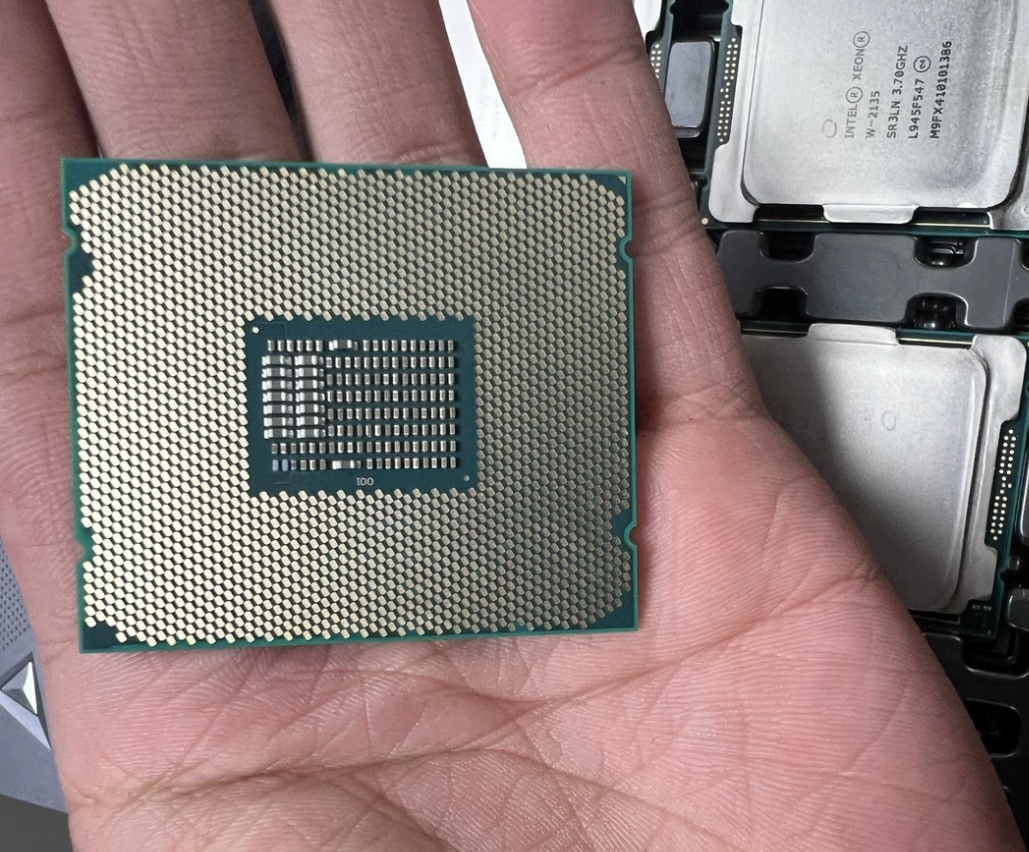 Yahoo!オークション - 未使用品 送料無料 Intel xeon w-2135 Yahoo!オークション - 未使用品 送料無料 Intel xeon w-2135