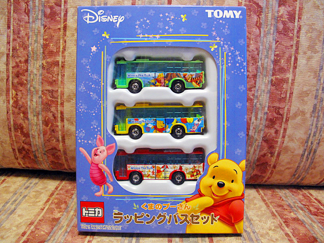 ★ディズニー トミカ くまのプーさん　ラッピングバスセット　新品未開封