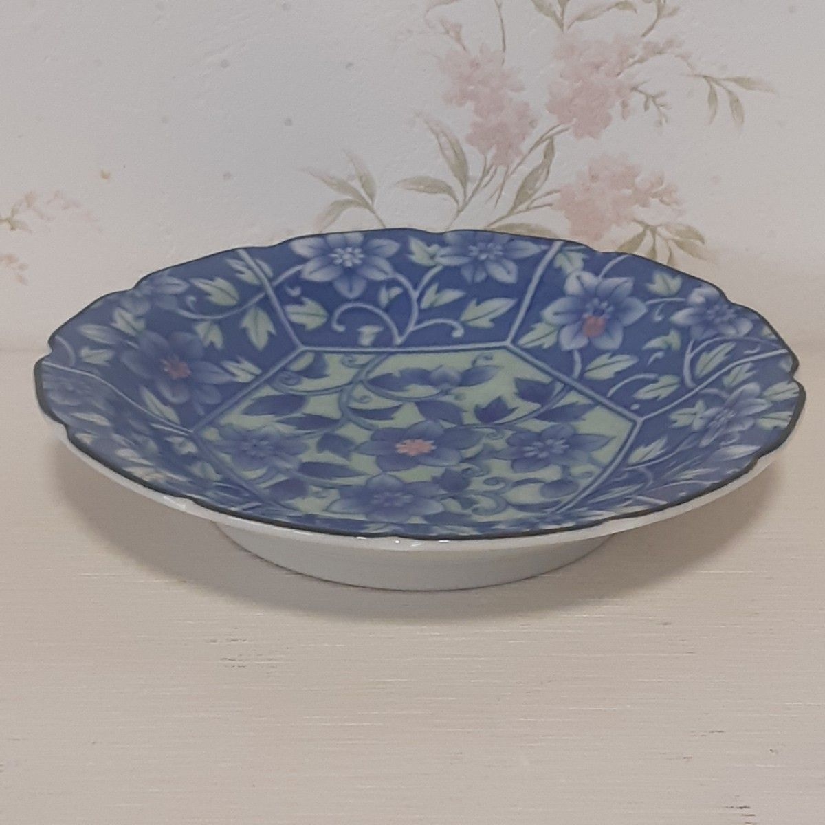 愛陶 花柄小皿 10枚セット 新品未使用 木箱入り|Yahoo!フリマ 愛陶 花柄小皿 10枚セット 新品未使用 木箱入り|Yahoo!フリマ