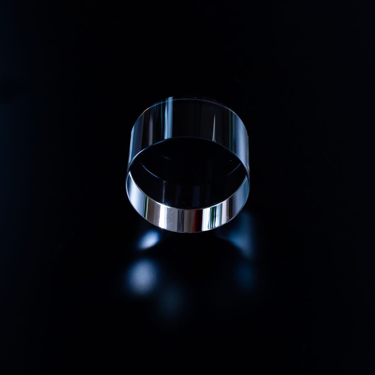 Sランク】K9クリスタル製 人工水晶インシュレーター 大型 φ50 Sランク】K9クリスタル製 人工水晶インシュレーター 大型 φ50