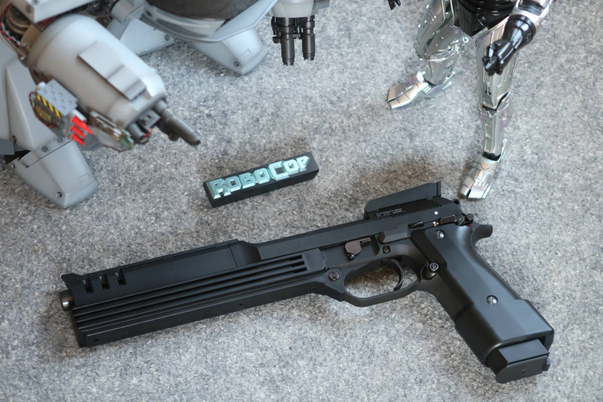 未発火品!激レア KSC製 ベレッタM93R MG ロボコップ オート9 HW 未発火品!激レア KSC製 ベレッタM93R MG ロボコップ オート9 HW