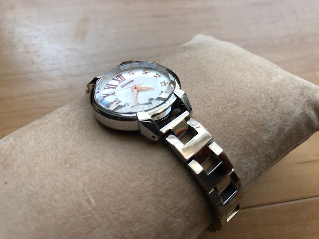 レア 良品程度 SEIKO セイコー WIRED ワイアード カットガラス デイト シルバー文字盤 7N82-0GL0 純正ブレス クオーツ レディース 腕時計_画像3