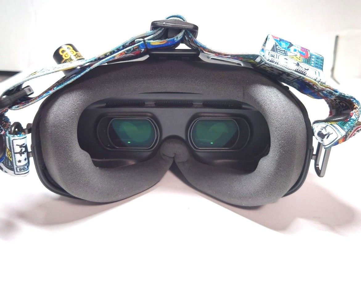DJI FPV dji goggles v2 ゴーグル+LHCXRC製5 8GHzアンテナ DJI FPV dji goggles v2 ゴーグル+LHCXRC製5 8GHzアンテナ