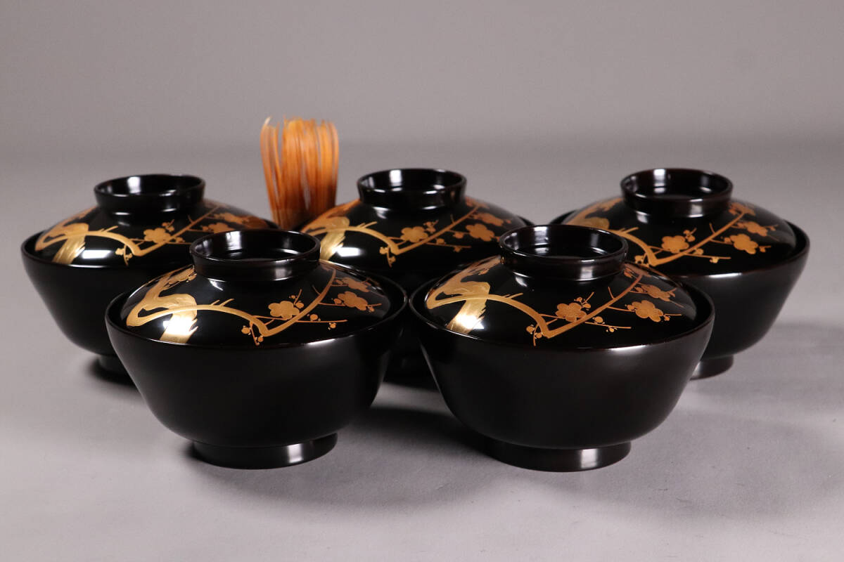 CL79 能登輪島塗 松竹梅金蒔絵 黒塗椀 五客 木製漆器 天然木 茶懐石 CL79 能登輪島塗 松竹梅金蒔絵 黒塗椀 五客 木製漆器 天然木 茶懐石