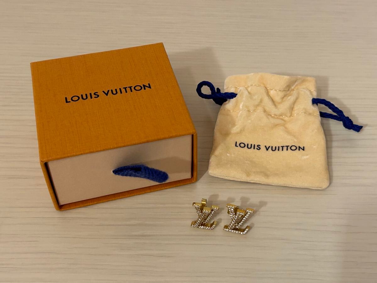 即購入NG】Louis Vitton ルイヴィトン LV アイコニック ストラス 即購入NG】Louis Vitton ルイヴィトン LV アイコニック ストラス