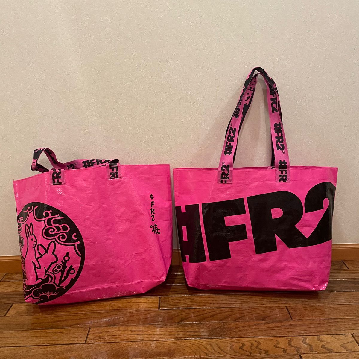 ■#FR2 梅■ロゴバッグ★話題のブランド★大人気!完売前に!! 新品 FR2梅 ショッピングバッグ Mサイズ ショッパー トート