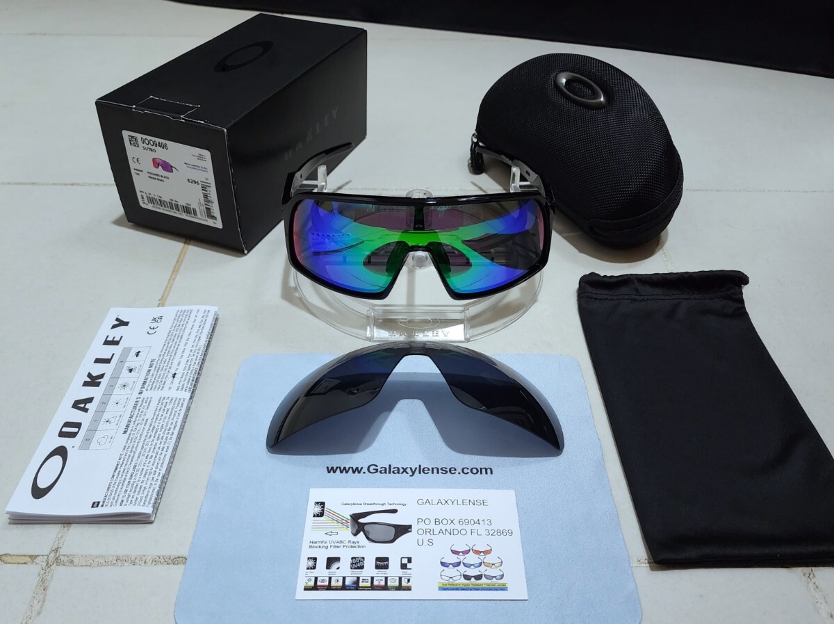 正規品 新品 偏光レンズ2枚付き OAKLEY SUTRO オークリー 正規品 新品 偏光レンズ2枚付き OAKLEY SUTRO オークリー