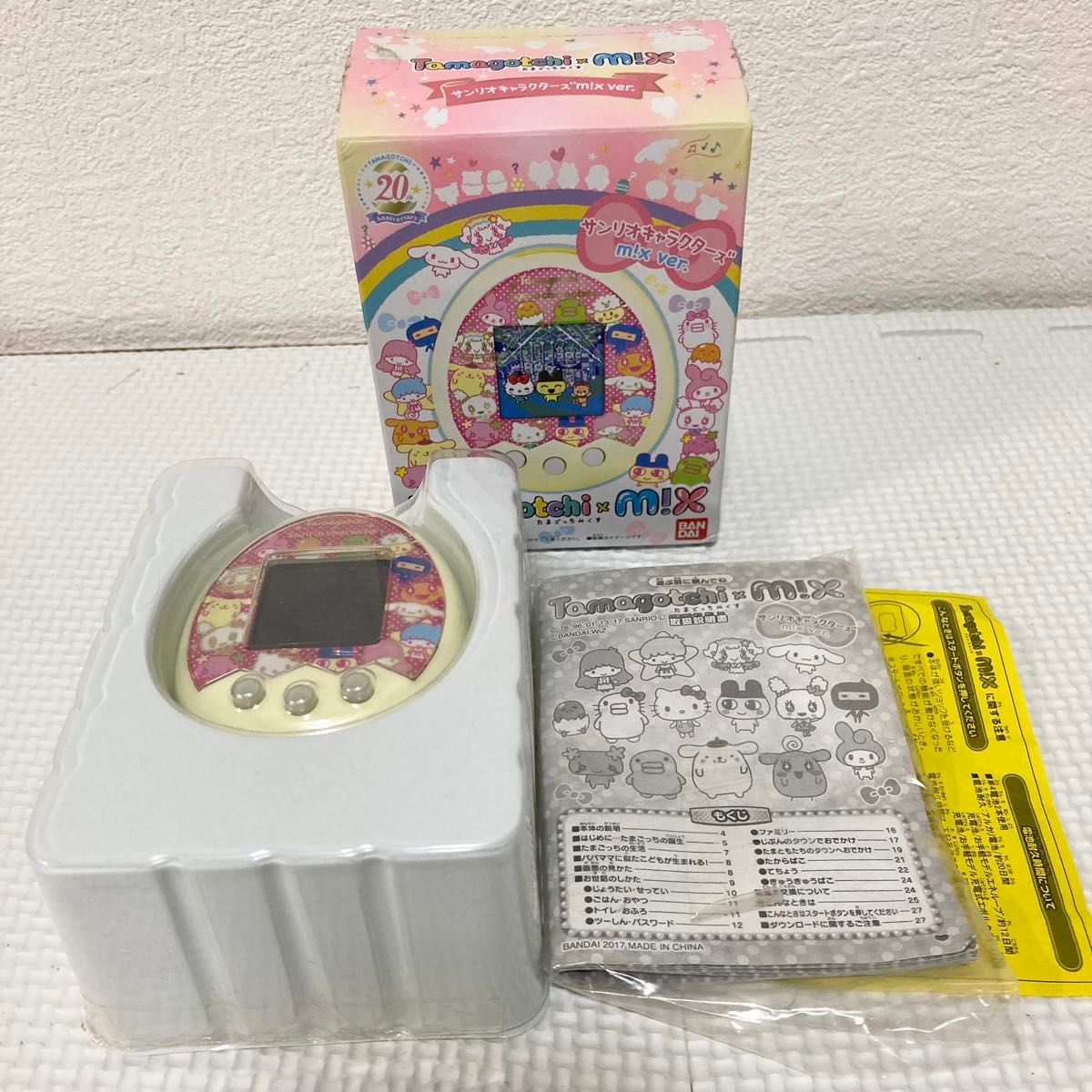 たまごっちみくす サンリオキャラクターズ m x ver BANDAI たまごっちみくす サンリオキャラクターズ m x ver BANDAI