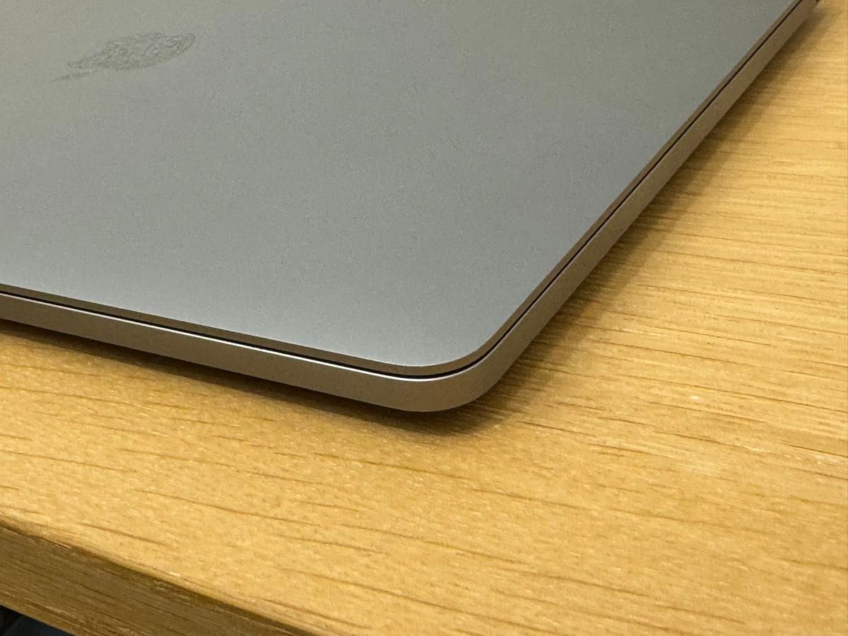 MacBook Pro M2 16GB/256GB 2022 スペースグレイ|Yahoo!フリマ MacBook Pro M2 16GB/256GB 2022 スペースグレイ|Yahoo!フリマ