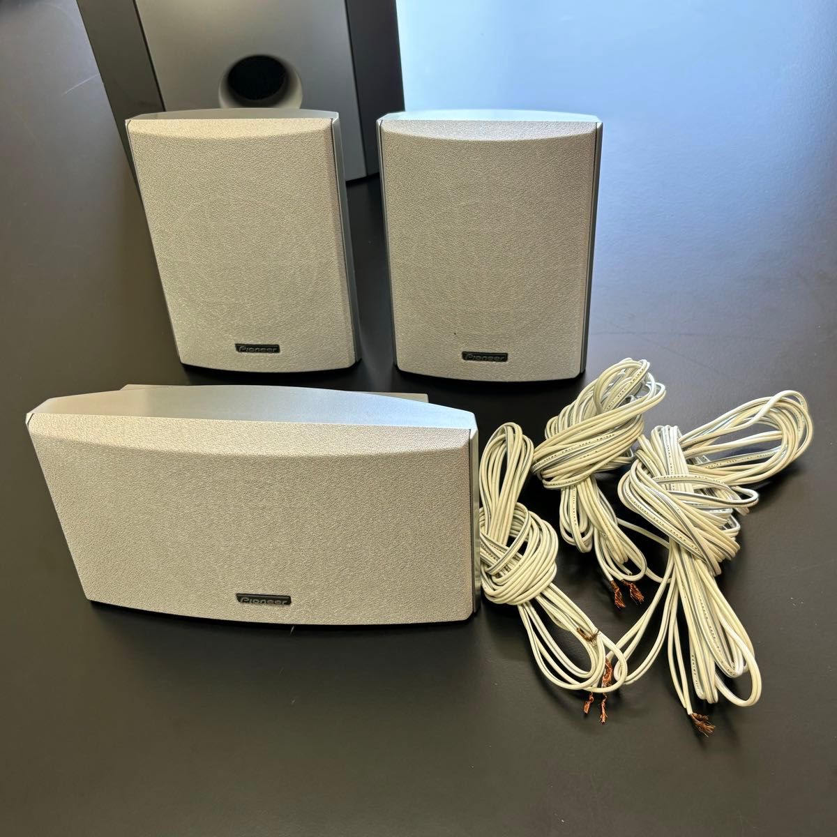 Pioneer DVD5 1ch サラウンドホームシアターシステム HTZ-77DV + Pioneer DVD5 1ch サラウンドホームシアターシステム HTZ-77DV +
