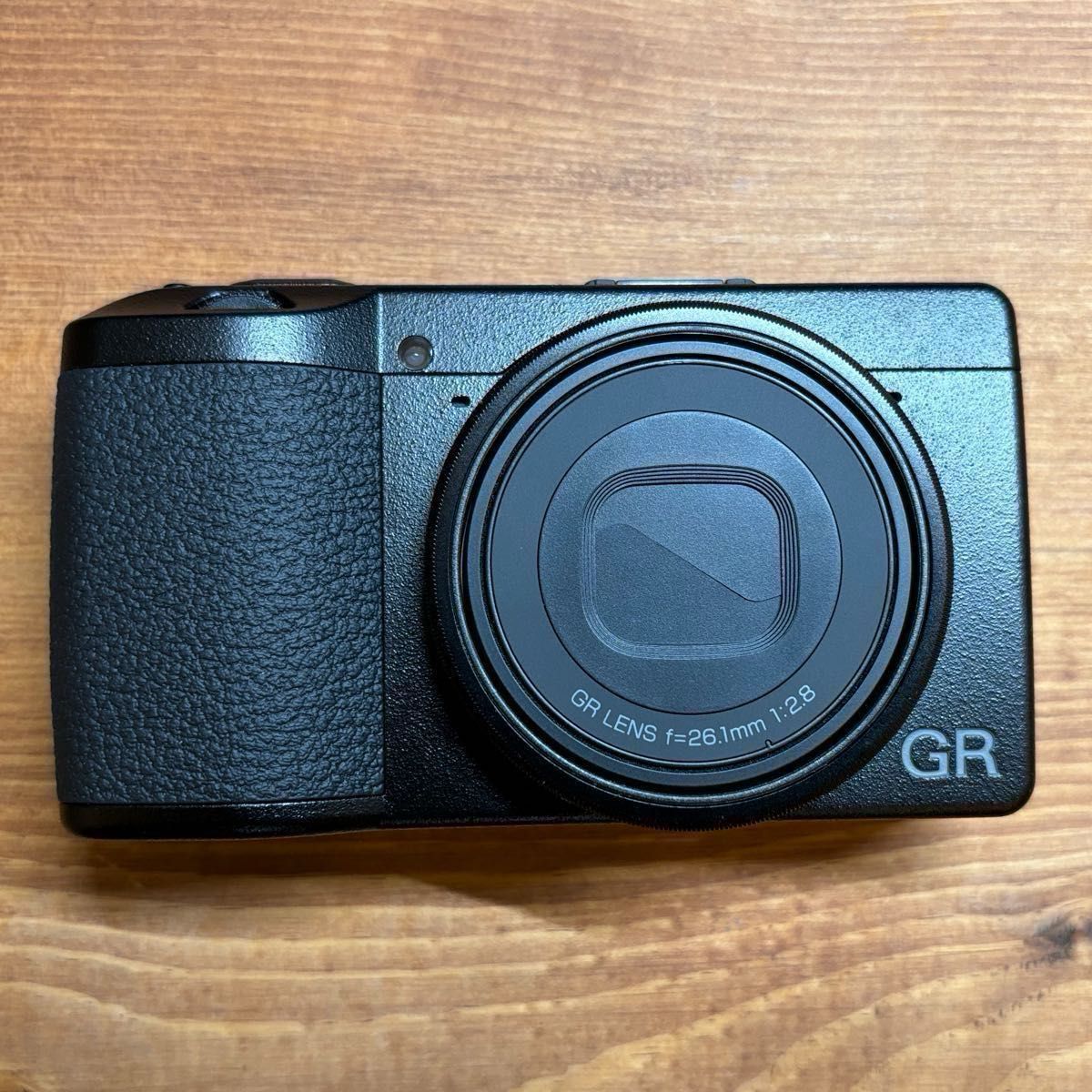 新品同様 RICOH GR IIIx シャッター数34回 保証残 おまけ多数 新品同様 RICOH GR IIIx シャッター数34回 保証残 おまけ多数