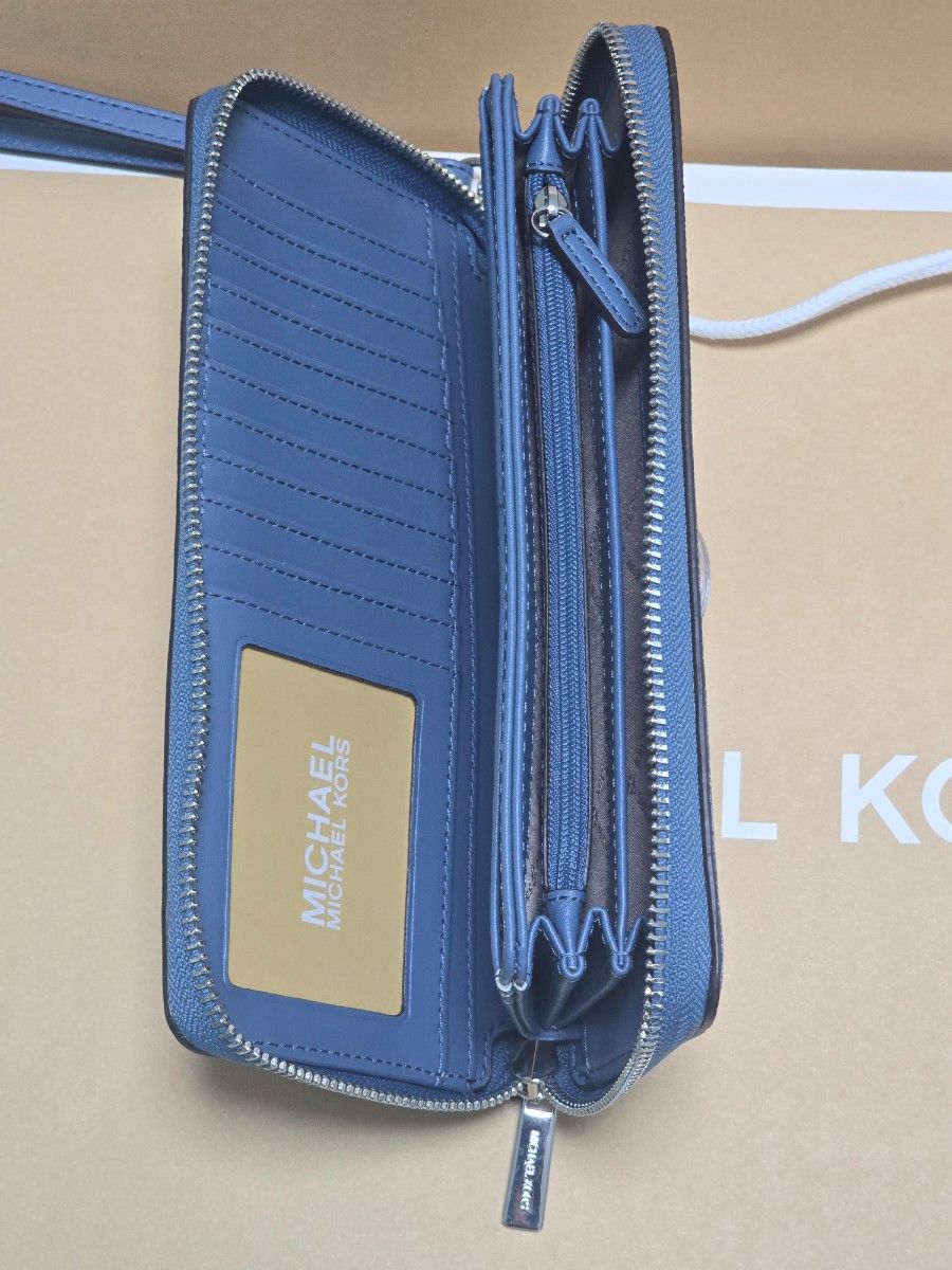 新品マイケルコースJET SET TRAVEL コンチネンタル ウォレット 新品マイケルコースJET SET TRAVEL コンチネンタル ウォレット
