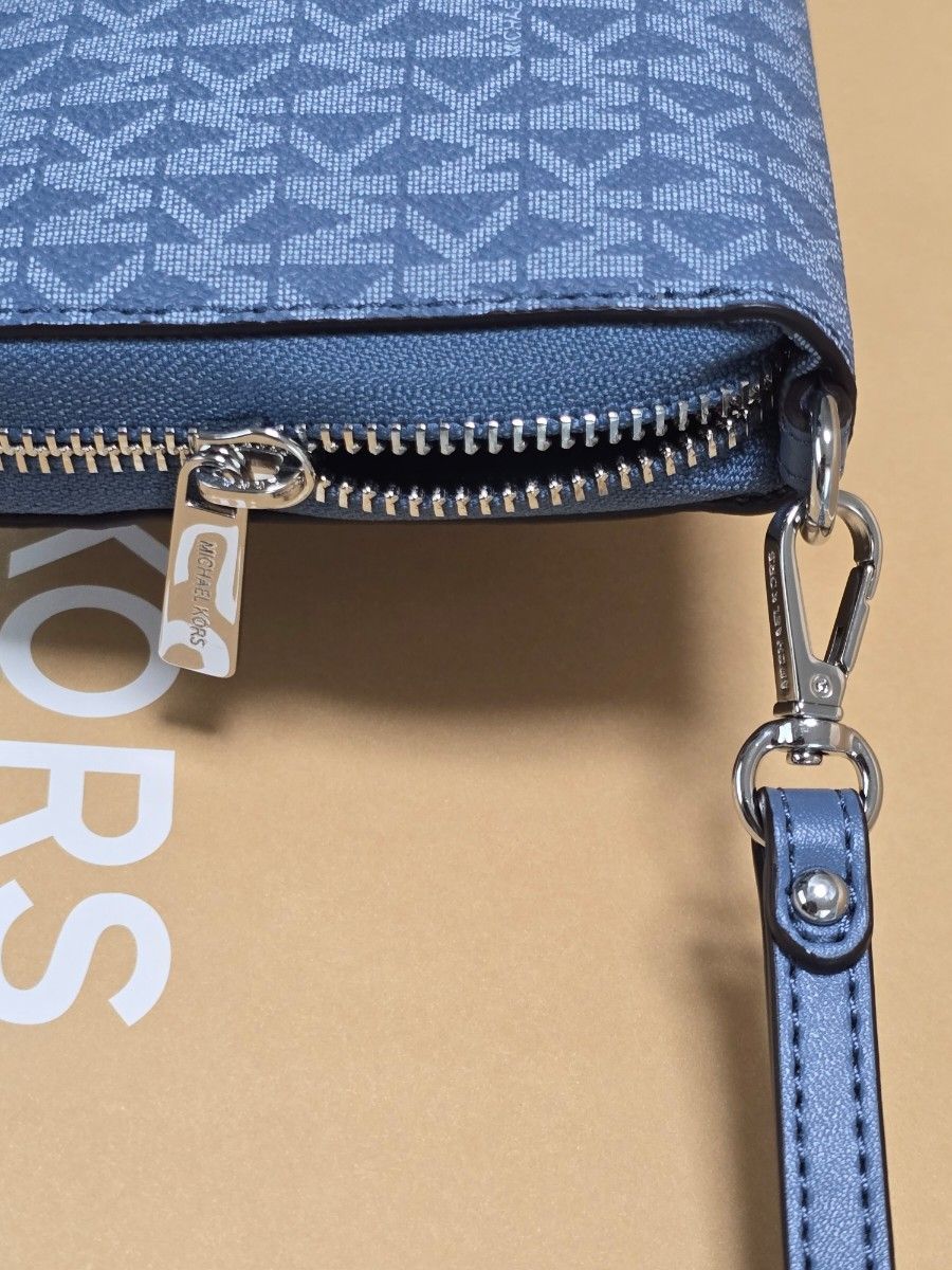 新品マイケルコースJET SET TRAVEL コンチネンタル ウォレット 新品マイケルコースJET SET TRAVEL コンチネンタル ウォレット