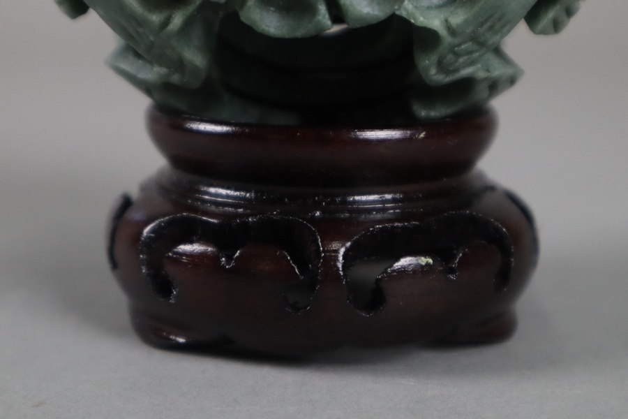 中国美術 天然石 砡石 龍彫刻 多層球 天球 台付 直径10cm 重580g 中国美術 天然石 砡石 龍彫刻 多層球 天球 台付 直径10cm 重580g
