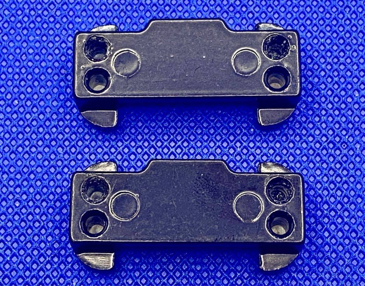 リモワ TSA006用 ロック用フック 金属製汎用品 2個 固定ネジ2種4 リモワ TSA006用 ロック用フック 金属製汎用品 2個 固定ネジ2種4
