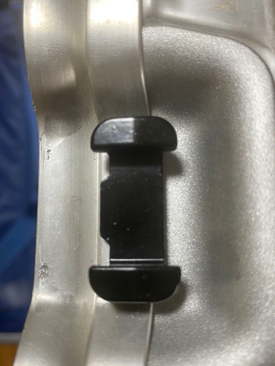 リモワ TSA006用 ロック用フック 金属製汎用品 2個 固定ネジ2種4 リモワ TSA006用 ロック用フック 金属製汎用品 2個 固定ネジ2種4