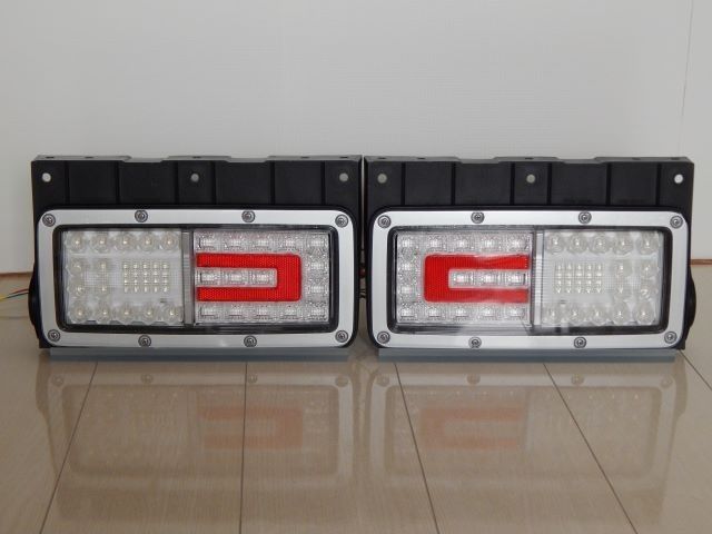 日野HINO プロフィア純正テールLED加工 シーケンシャル 日野HINO プロフィア純正テールLED加工 シーケンシャル