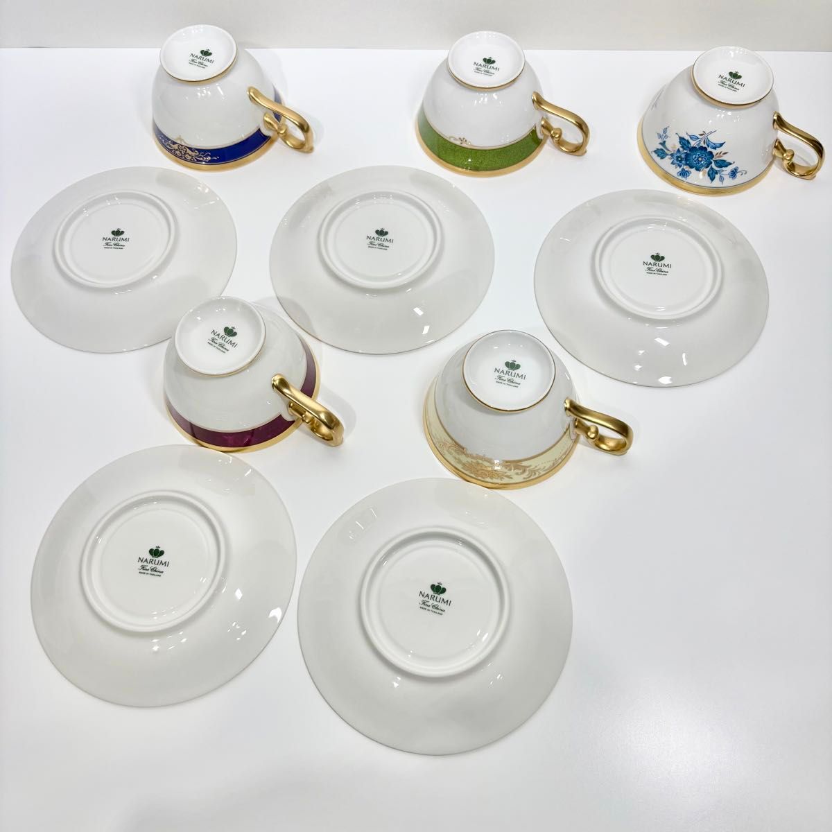 最終値下げ 希少 廃盤品 NARUMI ナルミ 5色金彩 ティー コーヒー 最終値下げ 希少 廃盤品 NARUMI ナルミ 5色金彩 ティー コーヒー