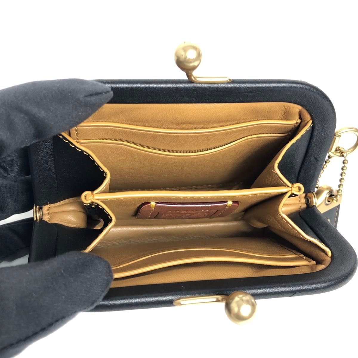 COACH コーチ がま口 コインケース 小銭入れ 黒 ブラック レザー COACH コーチ がま口 コインケース 小銭入れ 黒 ブラック レザー