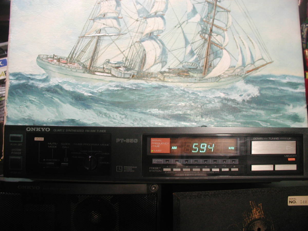 [ hole place model ]* ONKYO compact size FM/AM tuner [PT-350].. clock with function. operation OK. **