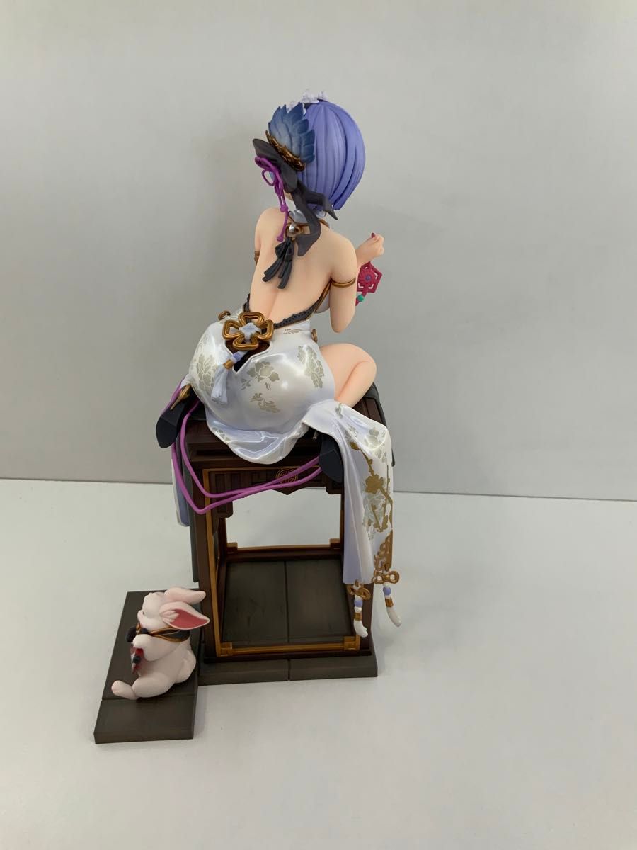 Re ゼロから始める異世界生活 優雅美人ver エミリア レム Re ゼロから始める異世界生活 優雅美人ver エミリア レム