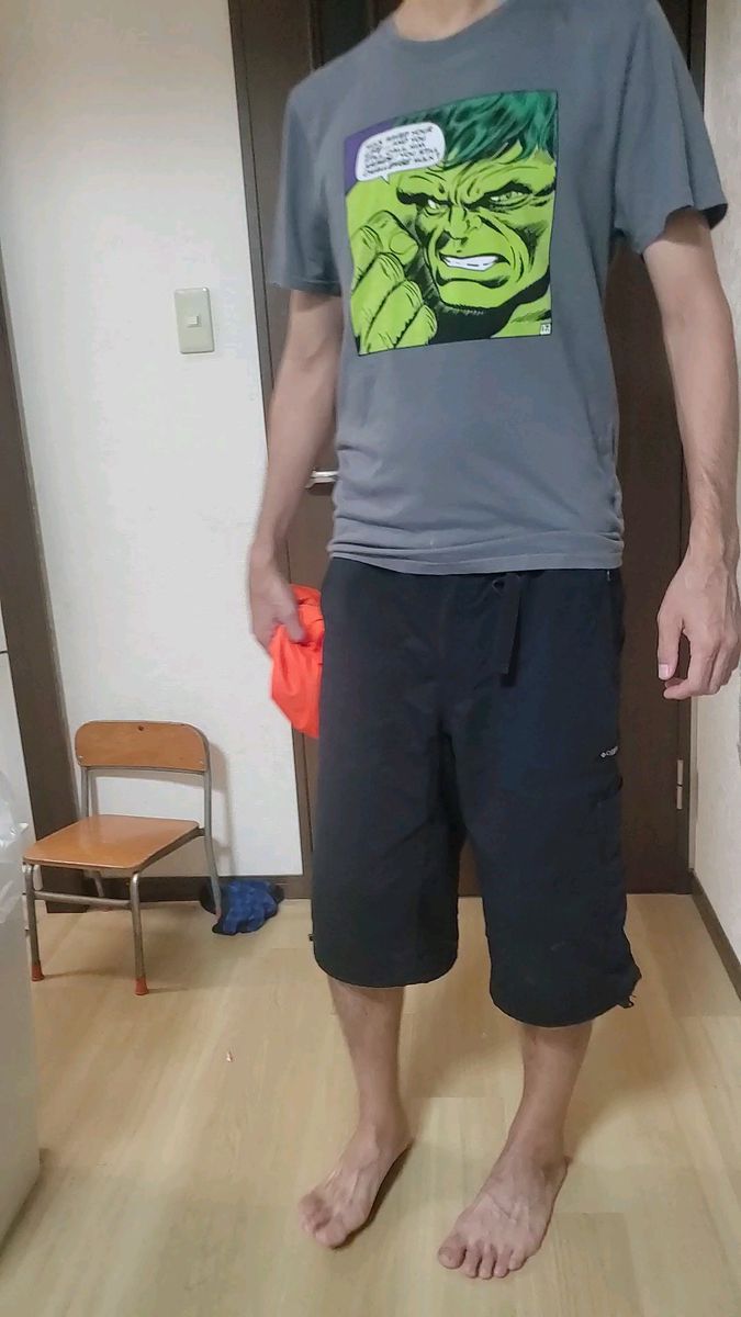 h&m MARVEL tシャツ